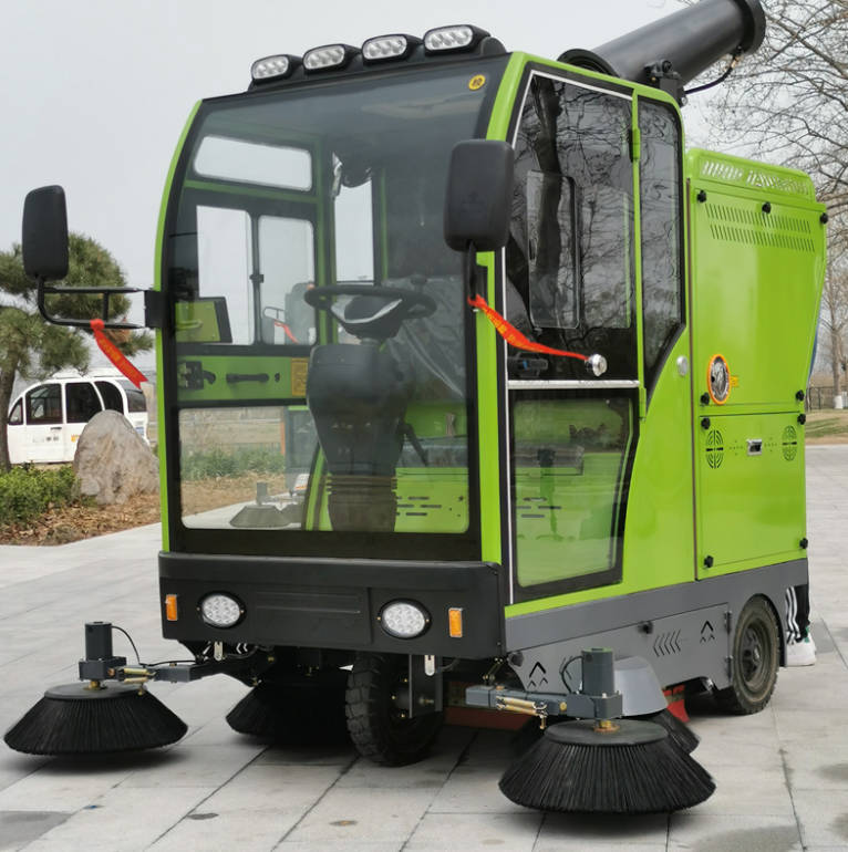 南开道路清洁广泛应用电动环卫清扫车